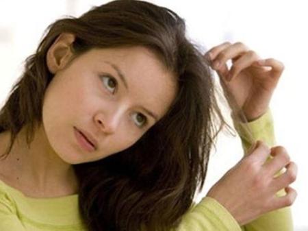 Cơ chế phản ứng khi nhổ lông, tóc