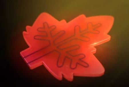 Chiếc lá nhân tạo có khả năng biến ánh sáng mặt trời thành thuốc