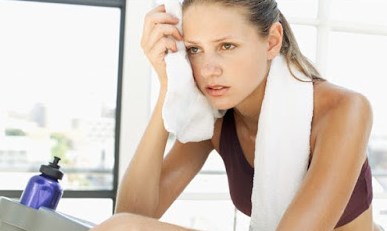 Tại sao thường xuyên ra mồ hôi lại giúp cơ thể khỏe mạnh?