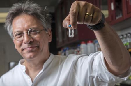 Nhiễm trùng kháng tất cả kháng sinh, một bé gái người Anh được cứu sống nhờ thể thực khuẩn biến đổi gen