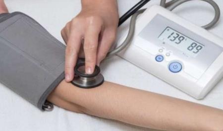 Người tăng huyết áp tránh ăn gì?