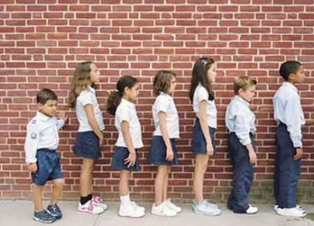 Trẻ thấp còi lớn lên có bị lùn không: BS mách cách tự kiểm tra để ứng phó kịp thời