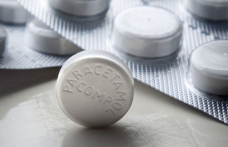 Bác sĩ  chỉ cách dùng thuốc paracetamol hạ sốt an toàn cho trẻ nhỏ