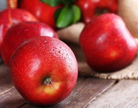 Mỗi quả táo chứa hàng 10 triệu vi khuẩn: táo hữu cơ khác táo thường thế nào?