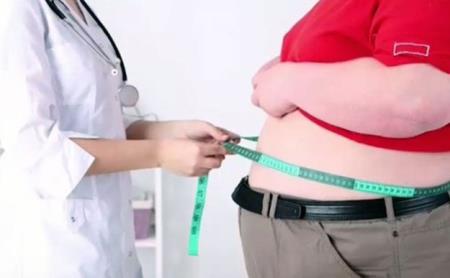 Vì sao có người vẫn gầy dù ăn nhiều, có người ăn ít vẫn béo, nghiên cứu mới giải thích lý do