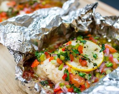 Làm thế nào chúng ta có thể giảm tiếp xúc với nhôm có khả năng gây hại?