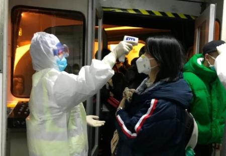 Tỷ lệ lây nhiễm coronavirus làm cho nó khó kiểm soát