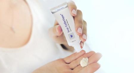 Kem trị sẹo Scar Esthetique tốt không? Người dùng đánh giá ra sao?