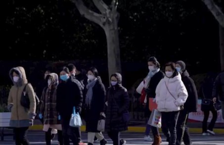 Biểu hiện nhiễm nCoV từng ngày như thế nào?