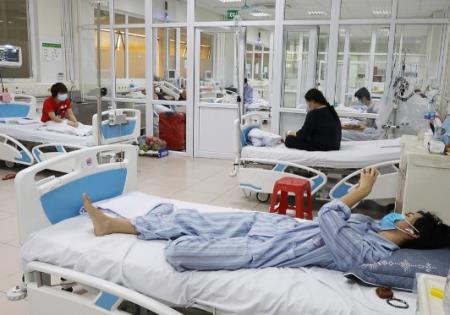 `Covid-19: Việt nam` Ba bệnh nhân nặng hai lần âm tính nCoV