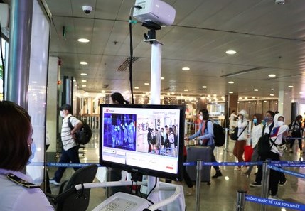 Một người Nhật dương tính nCoV đi chuyến bay Vietnam Airlines