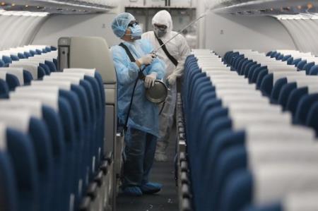 Tạm dừng cấp thị thực cho người nước ngoài nhập cảnh Việt Nam từ 0h ngày 18/3