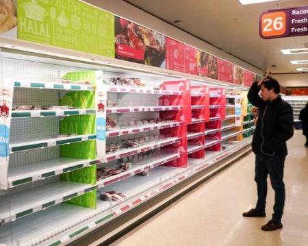 Anh cấp tập điều chỉnh chiến lược chống Covid-19