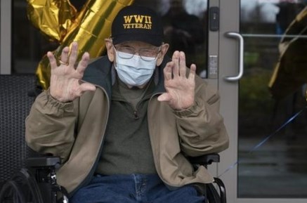 `Covid-Mỹ` Cụ ông 104 tuổi chiến thắng Covid-19