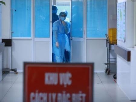 Có 5 ca mắc Covid-19 mới tại Việt Nam, nâng tổng số lên 212 ca