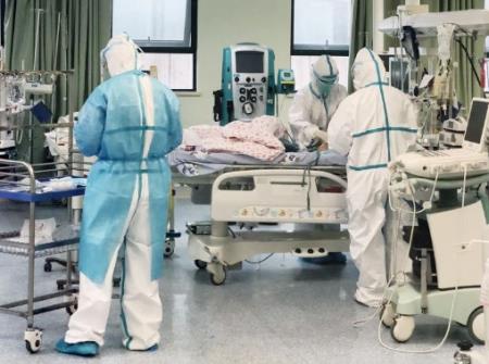 Người trẻ có nguy cơ cao tái nhiễm virus corona hậu điều trị