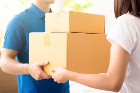 Virus Corona sống được bao lâu trên bề mặt giấy in, bìa các tông?