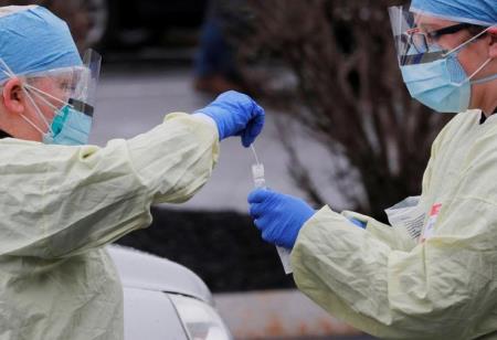 Mỹ: Các y tá không được xét nghiệm có thể trở thành nguồn lây Covid-19