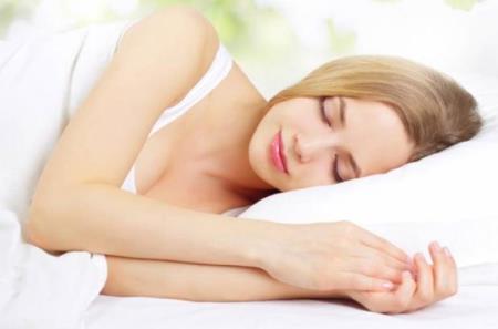 Tư thế ngủ đúng cho người ngủ nghiêng đem lại lợi ích đủ đường