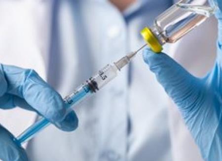 Pháp cố gắng tăng tốc độ tiêm chủng Covid-19