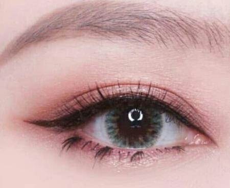 Nghiên cứu cho thấy sự di truyền màu mắt không đơn giản như ta nghi