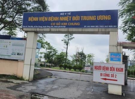 BV Bệnh Nhiệt đới Trung ương: 2 nhân viên y tế, 8 bệnh nhân, 4 người nhà dương tính SARS-CoV-2