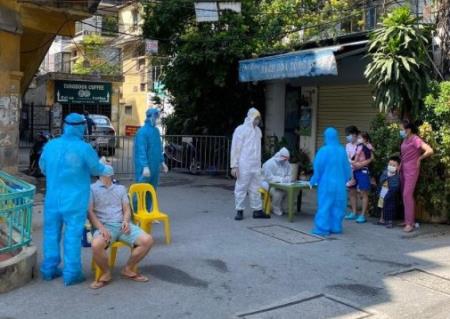 Hà Nội thêm 24 ca dương tính, có F0 là cán bộ khu cách ly
