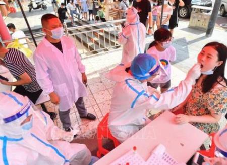 18 tỉnh, thành của Trung Quốc báo động dịch