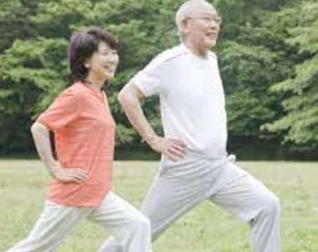 Hoạt động thể chất vừa phải và cường độ cao giúp ngủ ngon