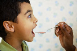 Khi sử dụng thuốc dạng siro cho trẻ