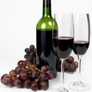 Resveratrol trong rượu vang phòng tránh lão hóa tim, xương, mắt và cơ